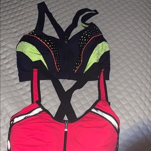 Vsx size  32DD in like new condition